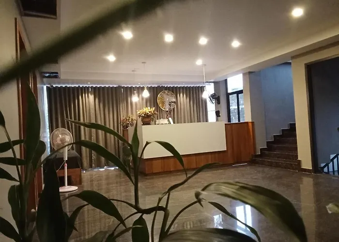 Luxe Inn