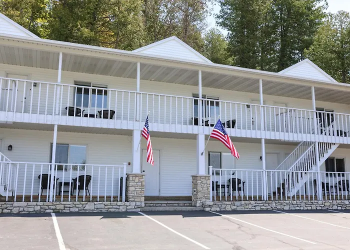 The Water Street Inn