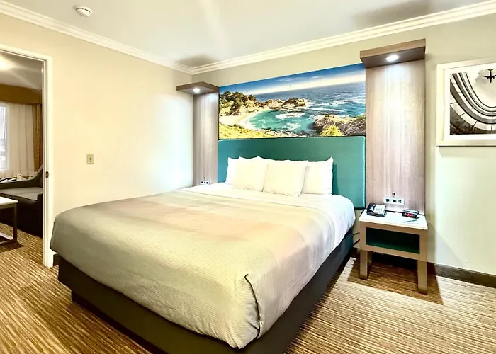 Quality Inn & Suites Los Angeles Airport - Stadium District