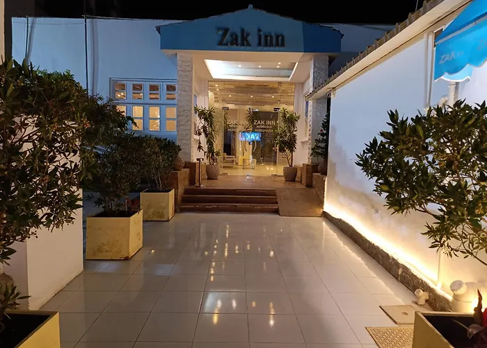 Zak Inn Residence