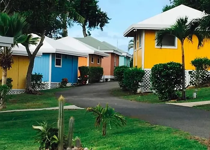 Bungalows On The Bay Usvi
