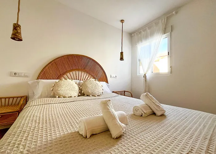 Chakra House Fuerteventura - Private Rooms In A Shared Boutique Guesthouse