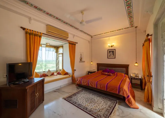 Rovers Luxe Stay - Sardargarh Heritage Fort, Near Udaipur