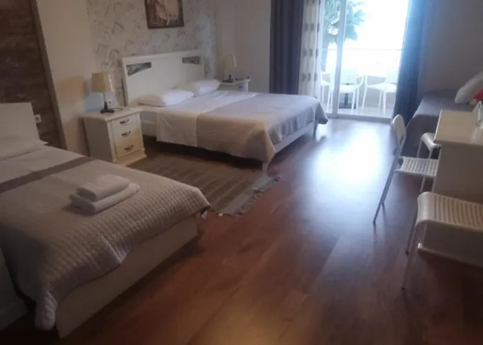 Hotel Klironomi