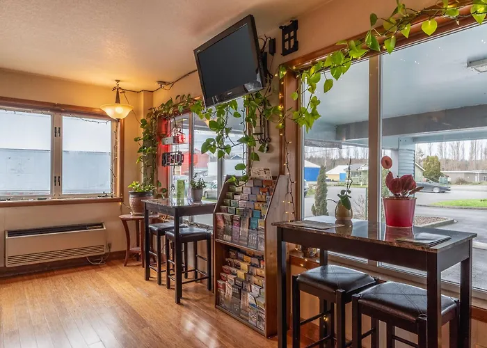 Water Front Inn