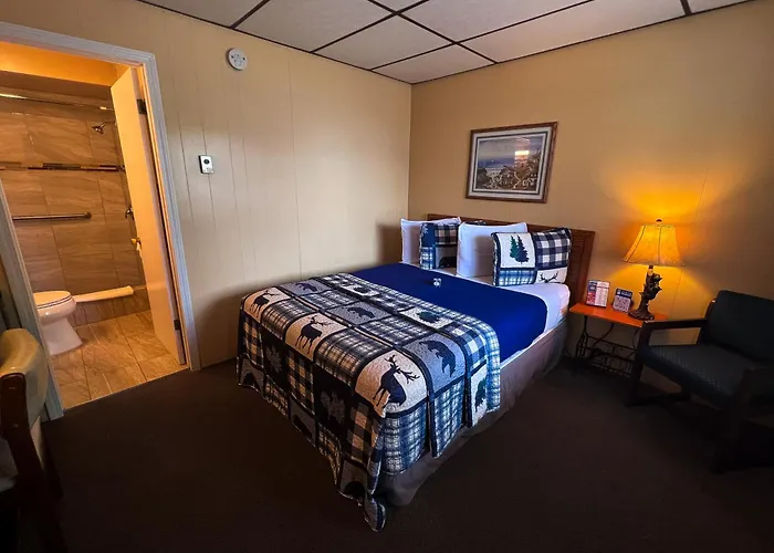 Riviera Motel