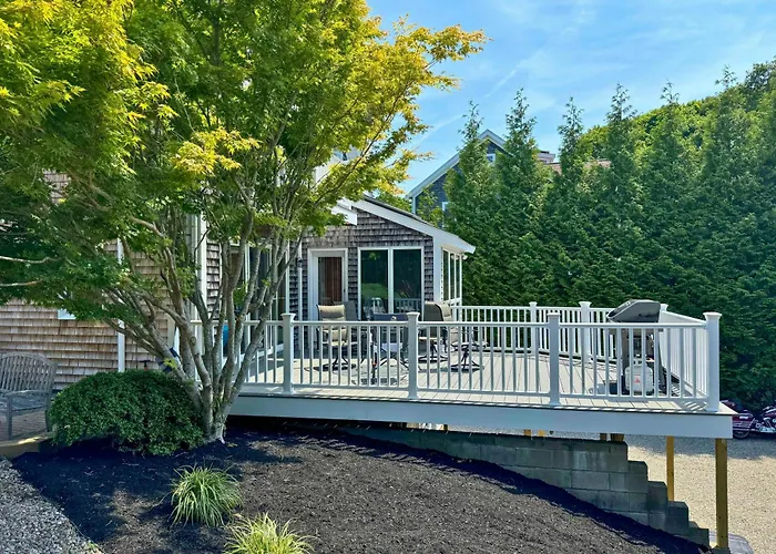 Walk To Beach! Hyannis Family Haven W/ Deck