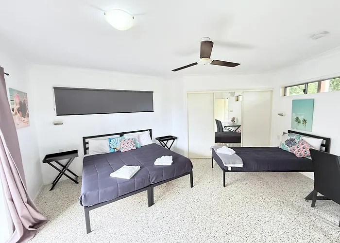 Emu Park Beach Resort