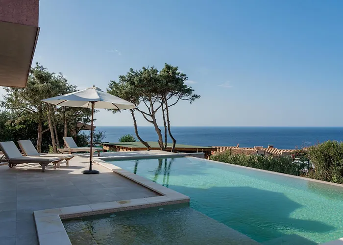 Costa Paradiso Resort