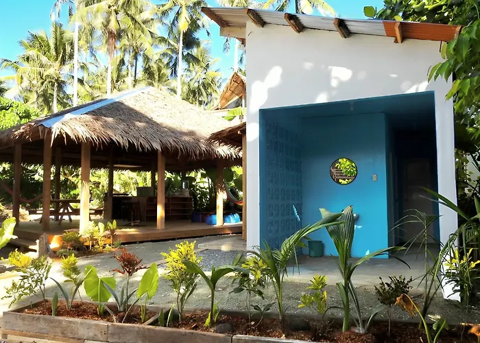 Three Little Birds Surf Hostel