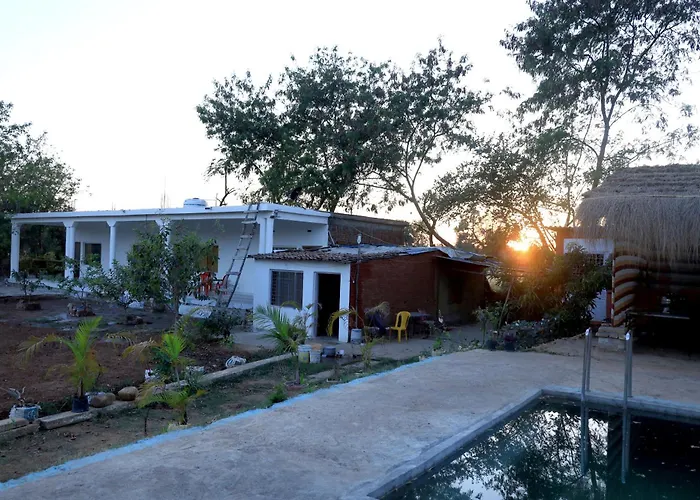 Neels Camp Resorts