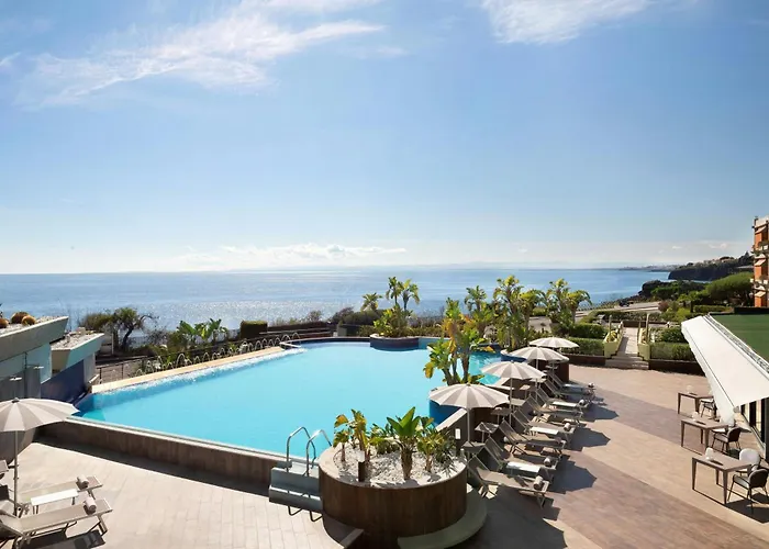 Four Points By Sheraton Catania Hotel