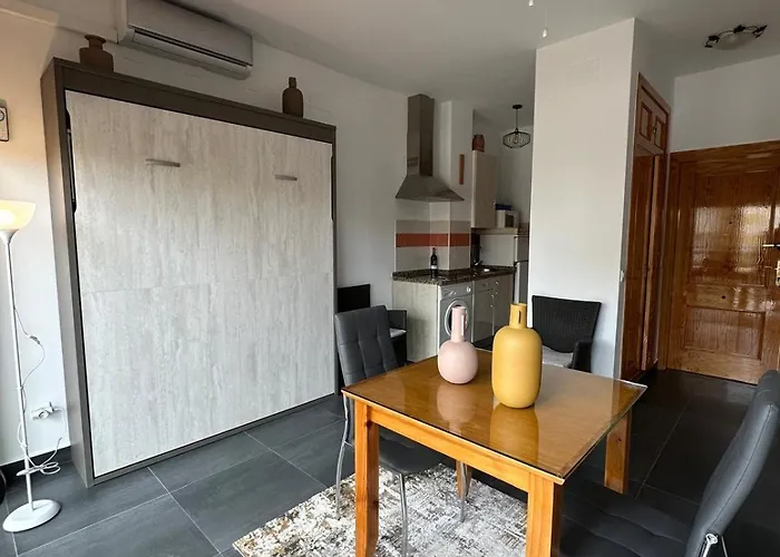 Estudio Con Piscina Y Garaje A 100 Mtr De La Playa