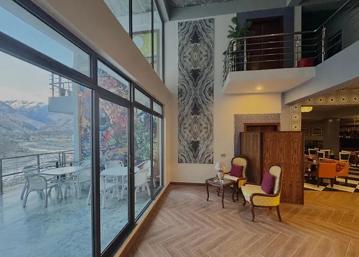 Walnut Riverside Resort