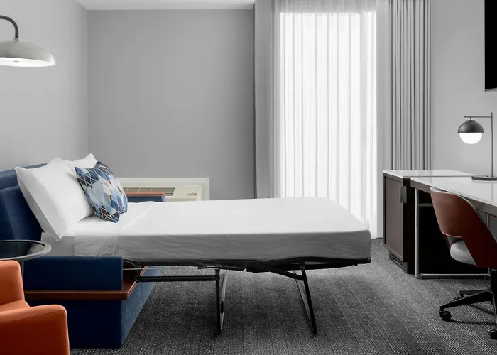 Courtyard By Marriott San Jose Airport