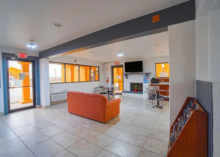 Oyo Hotel Kingsville - Hwy 77