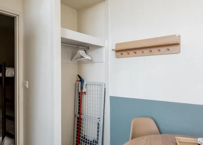 Résidence Château d'Acotz - Appartements avec piscine à 300m des Plages&Océan