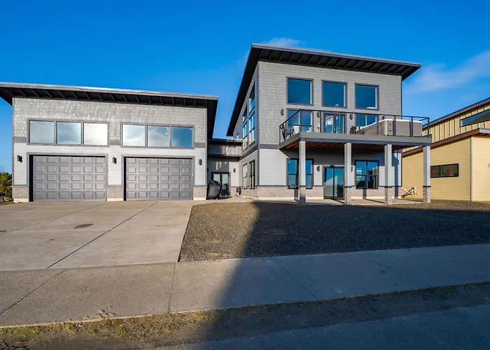 Steps To Shore: Family Beach Getaway In Westport