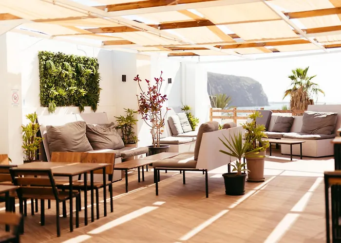 Ocean Nomads Coworking Tenerife Arona 
