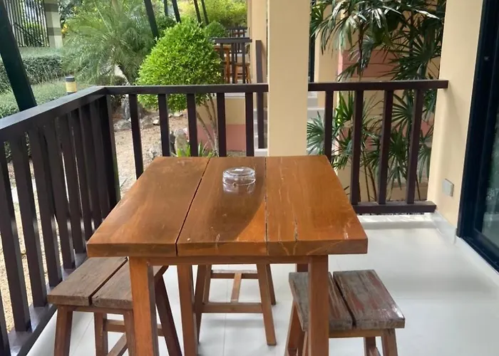 Infinite Resort And Cafe
