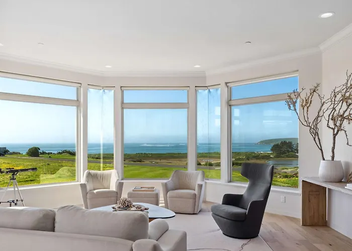 Breathtaking Views Of The Pacific Ocean Rooftop Balcony Gourmet Kitchen And Hot Tub Overlooking Golf Course