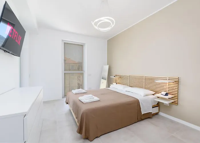 -DeLuxe Vision- Fronte Mare, Spiaggia e Parcheggio