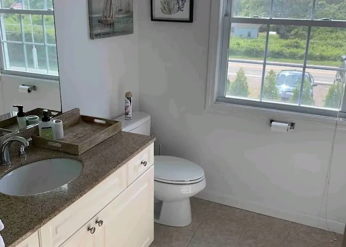 Townhouse A, Ocean Road, Point Judith