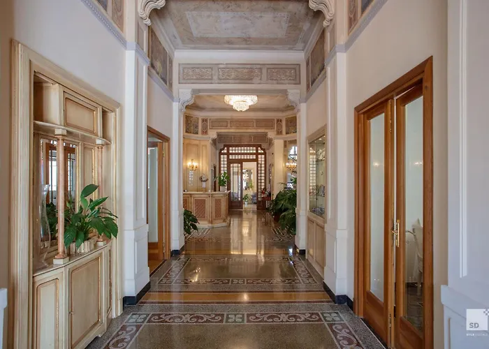 Hotel Villa Elena