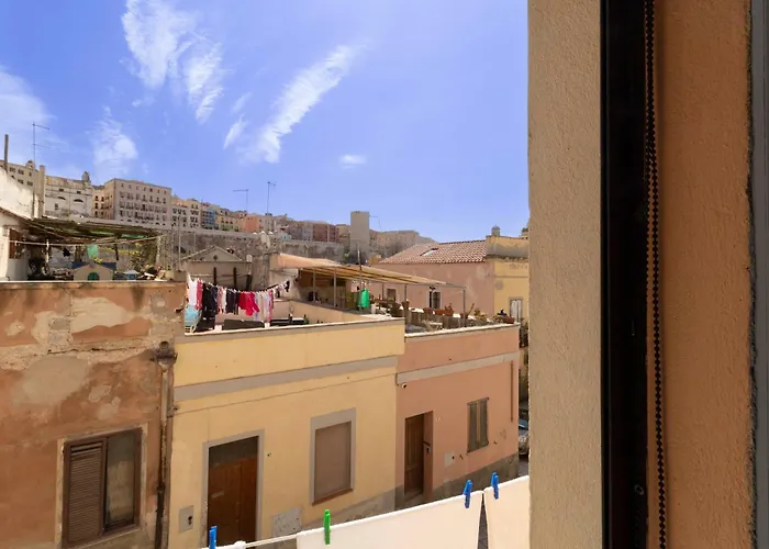 Laribiancos Cagliari Centro Storico