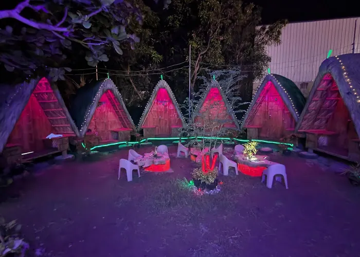 Glowbu Kabins