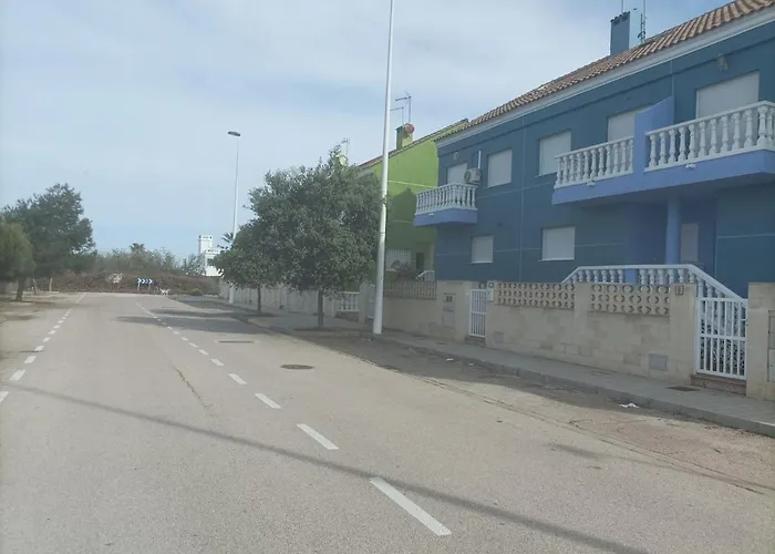 Relax en familia junto al mar Les Palmeres
