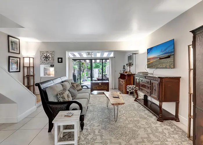 Magnificent Beach Townhome Steps From Atlantic Ave