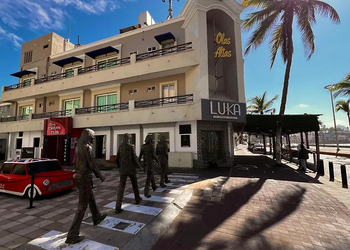 Hotel La Siesta Malecon