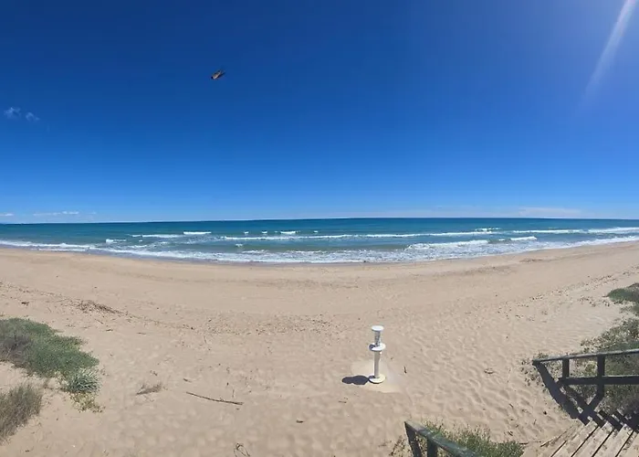 Relax en familia junto al mar Les Palmeres