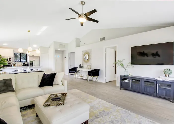 The Bougie Bungalow, Pga