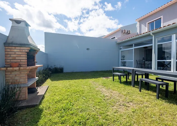 Areal de Santa Bárbara Guest House Ribeira Grande
