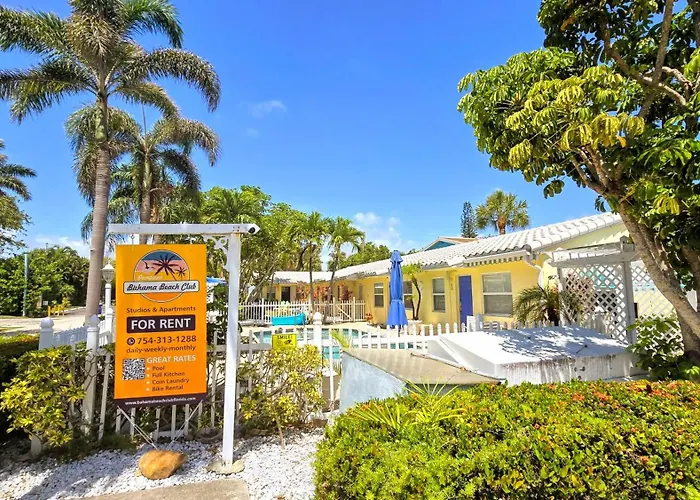 Bahama Beach Club Pompano - Cozy & Charming Apartments And Studios Near Beach With Heated Pool