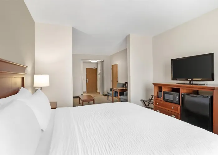 Best Western Plus Executive Hotel & Suites