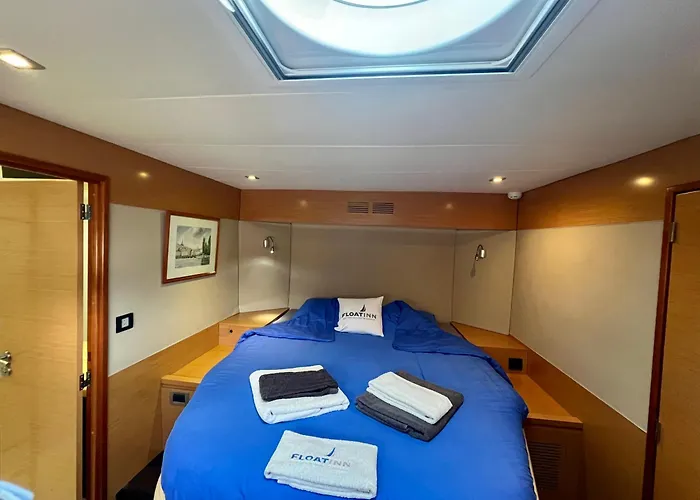 Floatinn Boat-Bnb