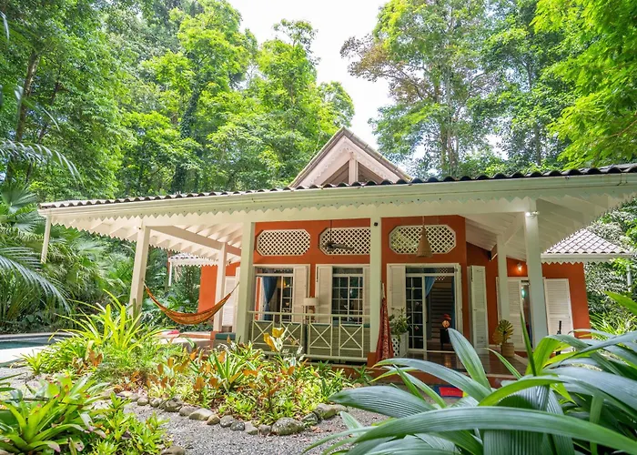 Casa Naranja