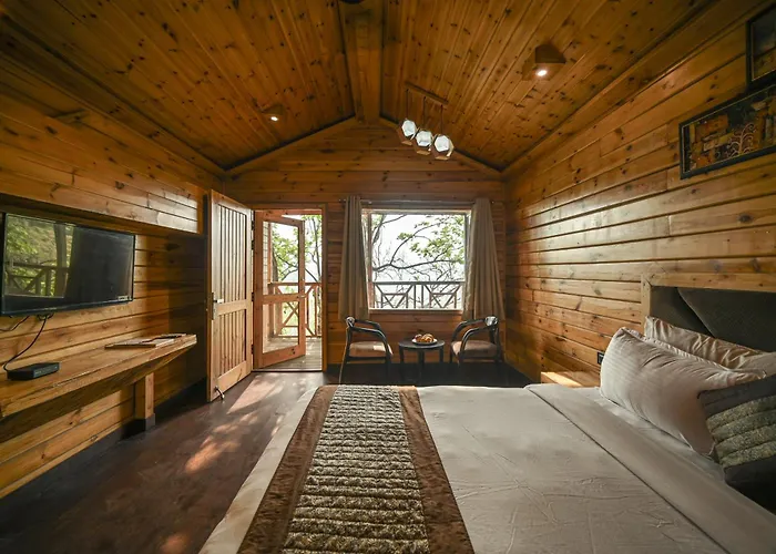 Aavaas Hill Resort