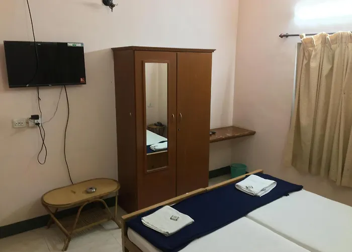 Kuttralam Resorts