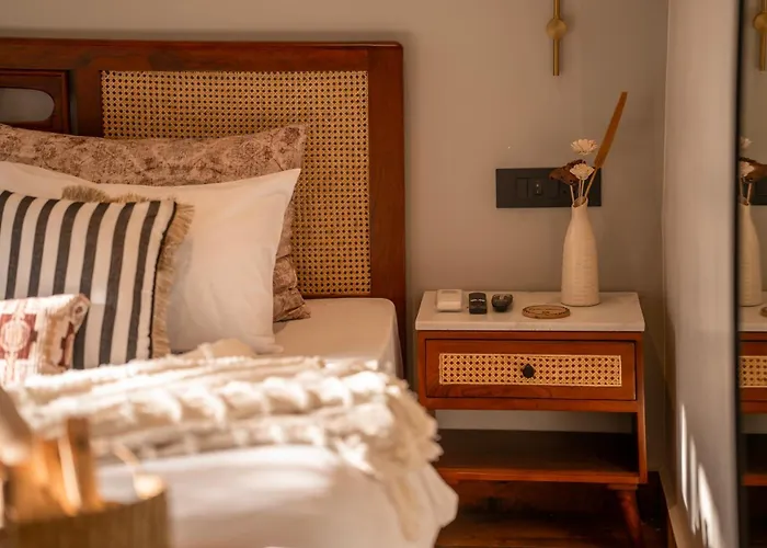 Indulge Mcleodganj By Pack