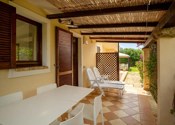 Porto Giunco Residence