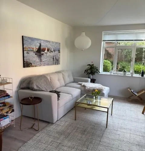 Garden Apartment By The Sea