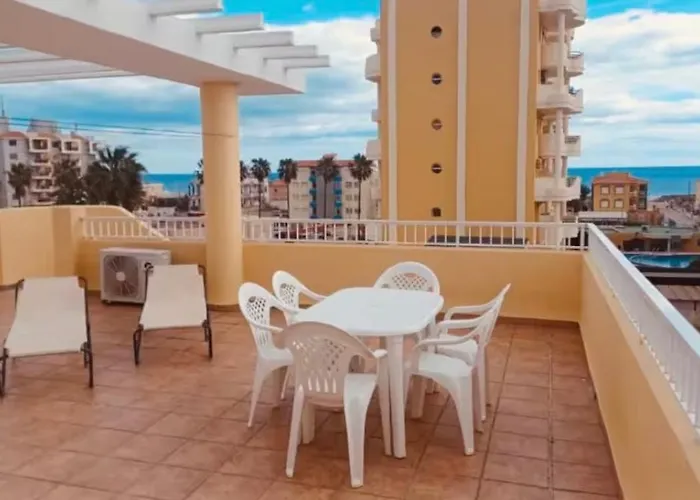 Casa Pixurri Playa de Xeraco SOLO FAMILIAS wifi-aire acondicionado-2 plazas garaje-2 terrazas privadas 16 m2 y 95 m2