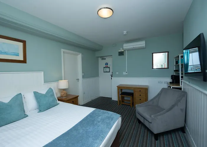 The Clarendon Hotel