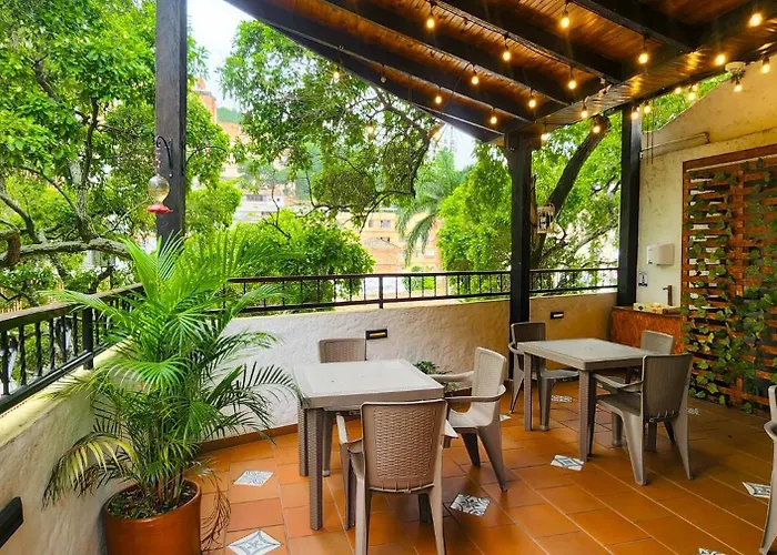 Hotel Casa Del Hidalgo Centenario - Business & Leisure
