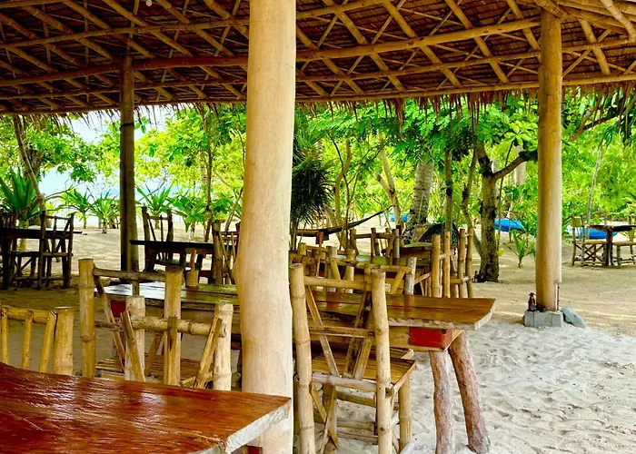 Dos Playa Ecocamp Daracoton Island