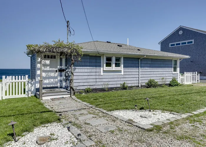 Oceanfront Cottage On Cape Cod Bay W/ Game Room